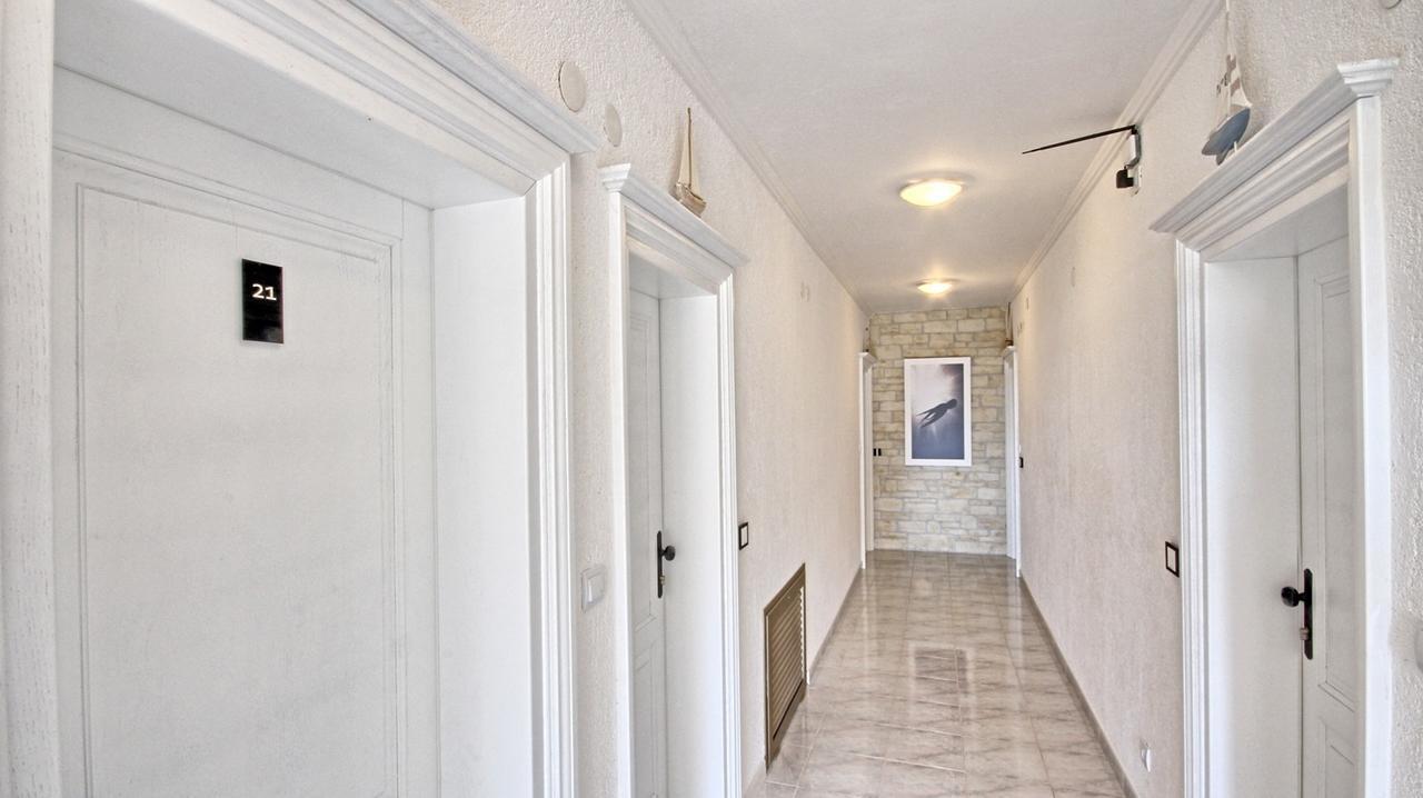Guest House Ambienti روفينج المظهر الخارجي الصورة